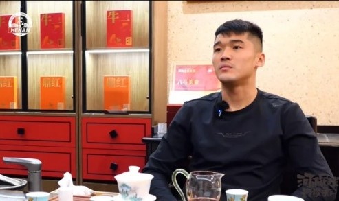 kaiyun-钟义浩谈战胜海港：不像外界说的爆冷，河南队现在有进攻也有防守