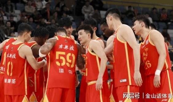 不像话！央视直播，刘维伟却“下架”4大主力，网友:体育精神呢？